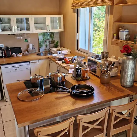 Le Mazet Josephine Holiday home *