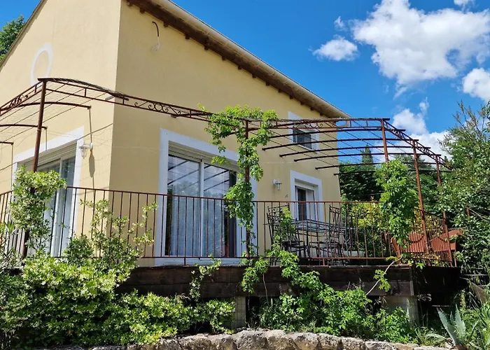 Le Mazet Josephine Дом отдыха *